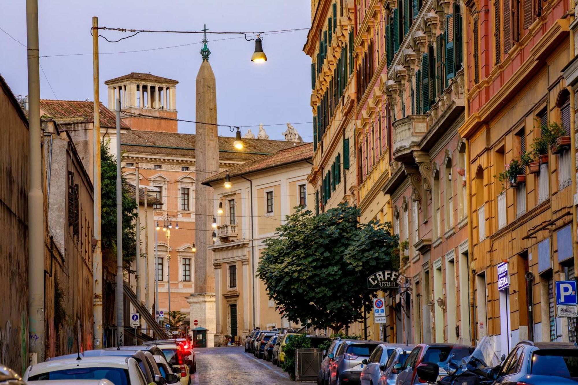 Rome For Two — Photos 1